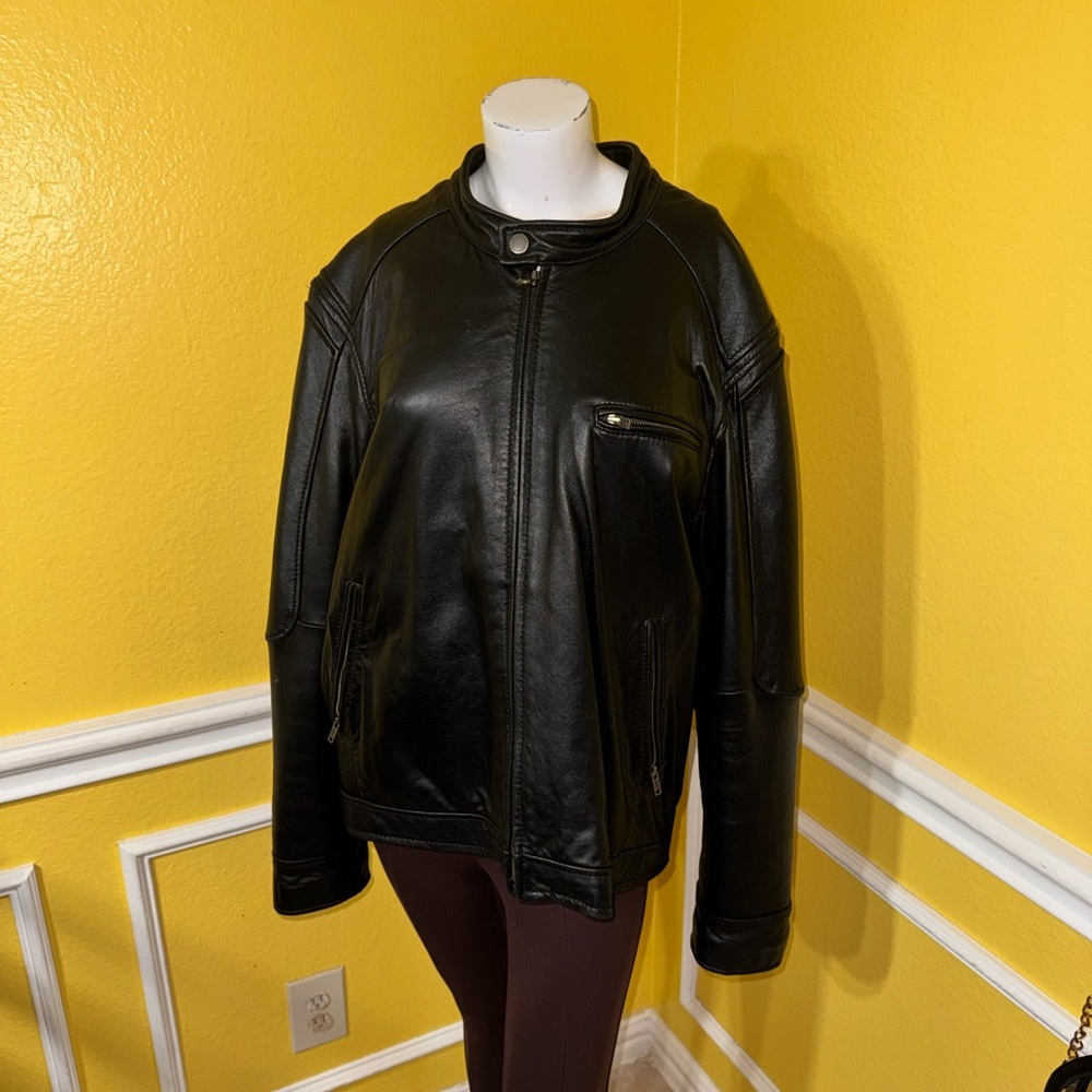 Willson Black Leather Jacket - Picture 6 of 17